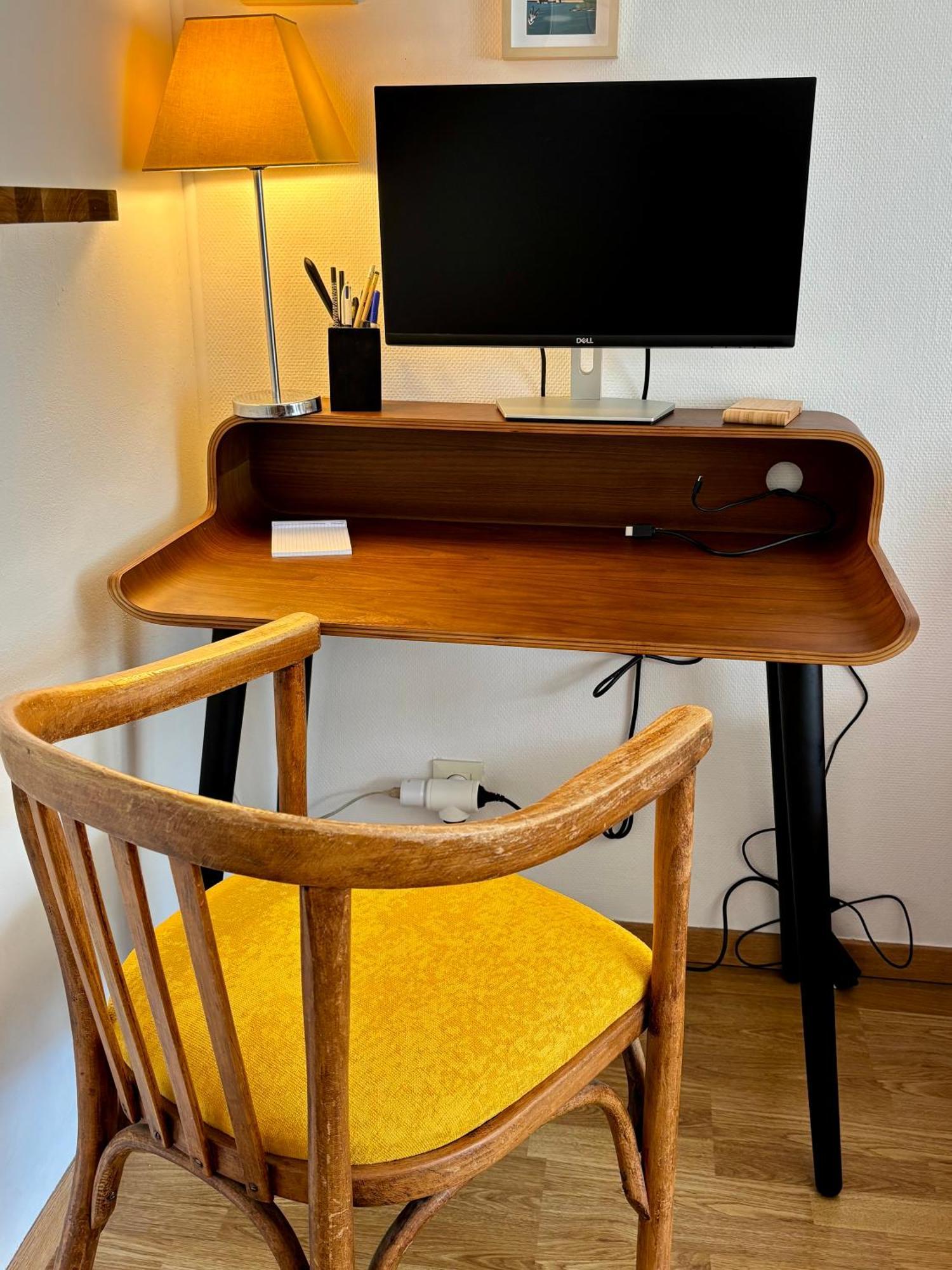 Appartement Proche Centre Parking & Terrasse 贝桑松 外观 照片